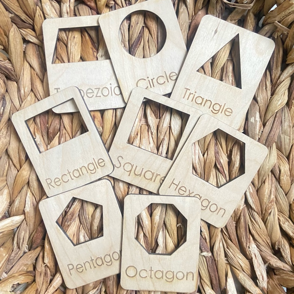 Shape tracing stencil cards